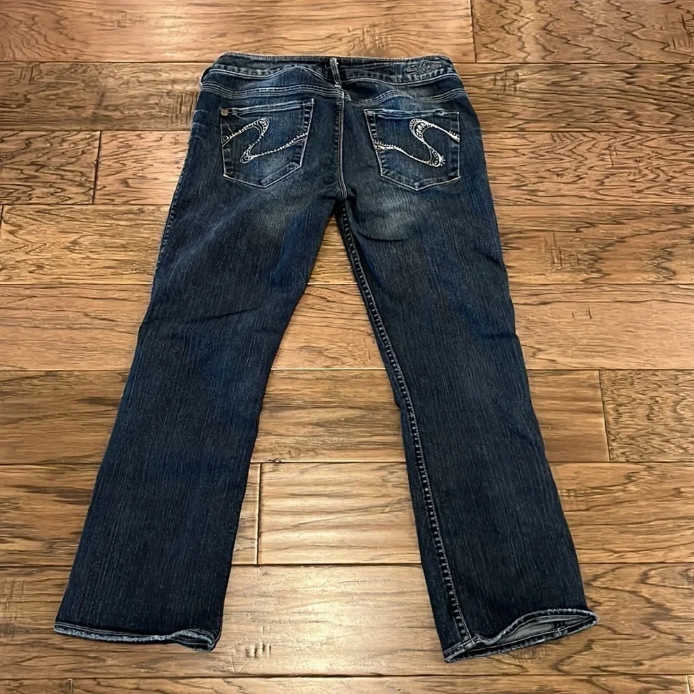 Silver Jeans Santorini Low Rise Crop Size 28